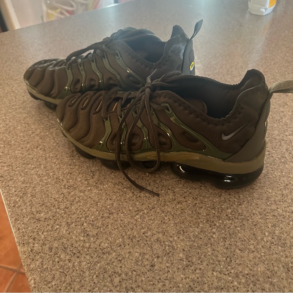 Nike Vapormax green Athletic Sneakers gym strength training M 8.5 W 10 - Picture 6 of 7